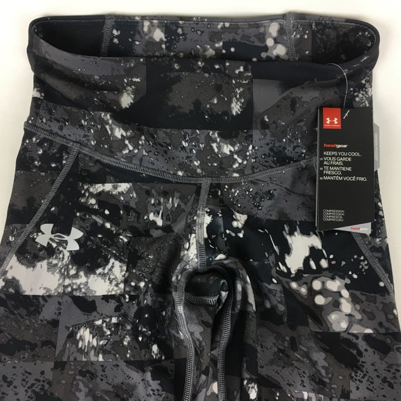 Under Armour Fly Fast Printed Black Small Capri - Picture 5 of 8